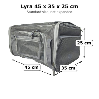 Lyra reistas in normale stand met de maten 45 x 35 x 25 cm