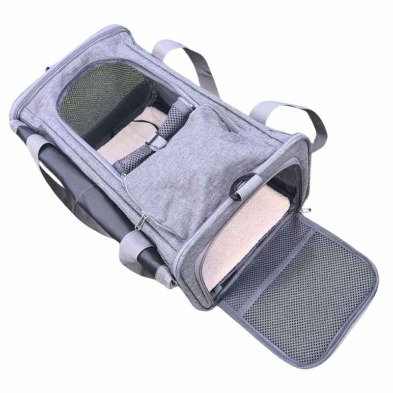 KLM Airloo pet cabin bag, dimensions 46 x 28 x 24 cm, ailrline approved travel carrier with size for small dog or cat