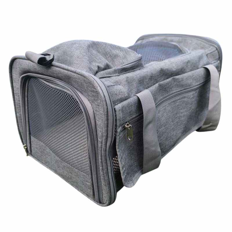 KLM Airloo pet cabin bag, dimensions 46 x 28 x 24 cm, ailrline approved travel carrier with size for small dog or cat