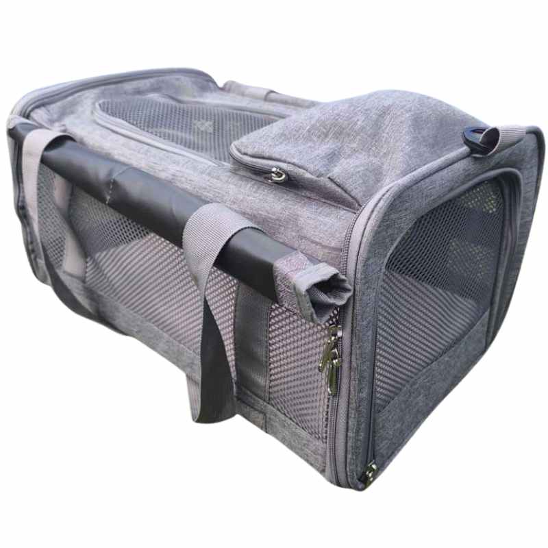 KLM Airloo pet cabin bag, dimensions 46 x 28 x 24 cm, ailrline approved travel carrier with size for small dog or cat