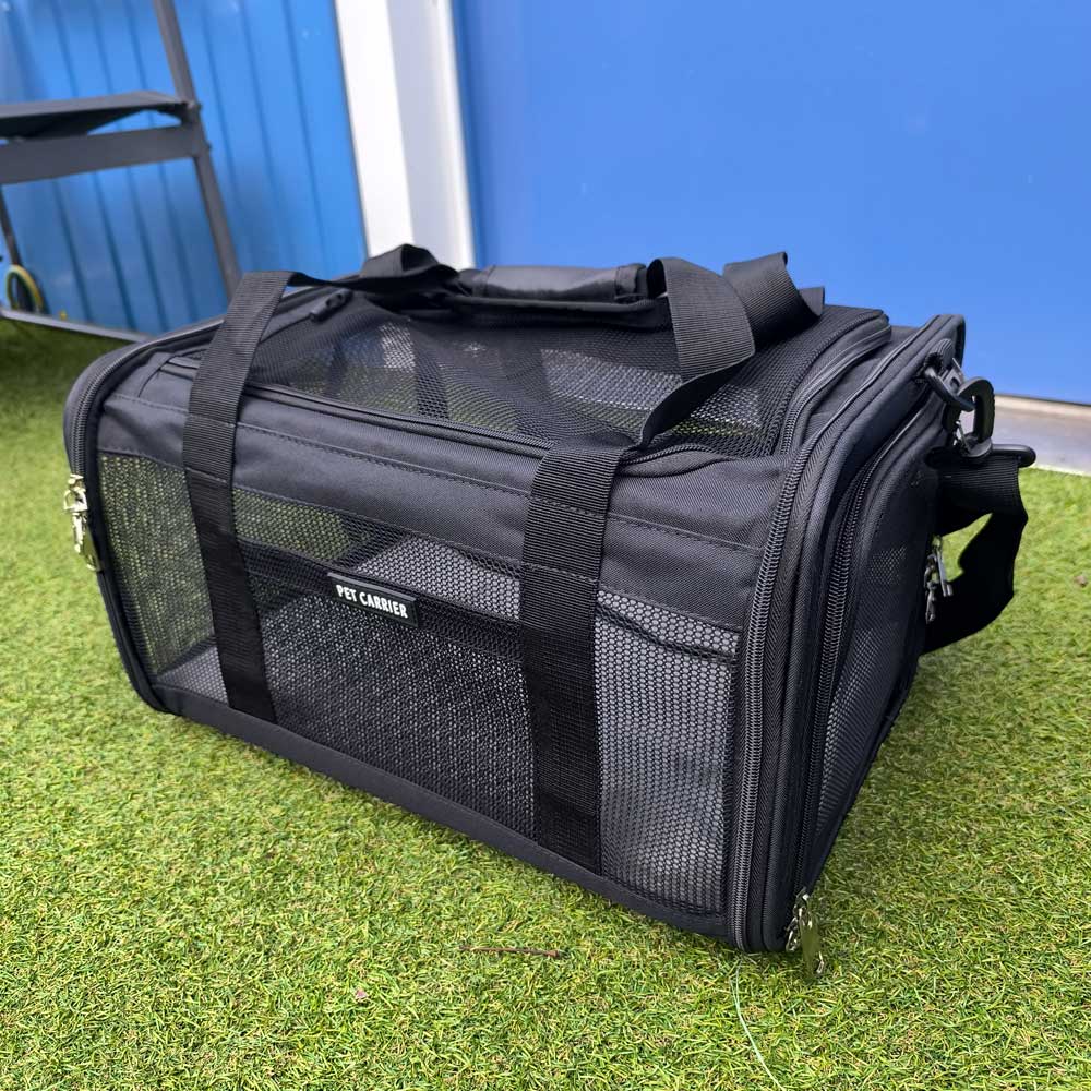 Transavia pet carrier, size 40x30x24cm, in-cabin