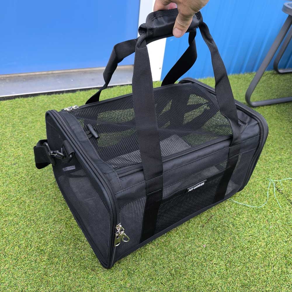 Transavia pet carrier, size 40x30x24cm, in-cabin