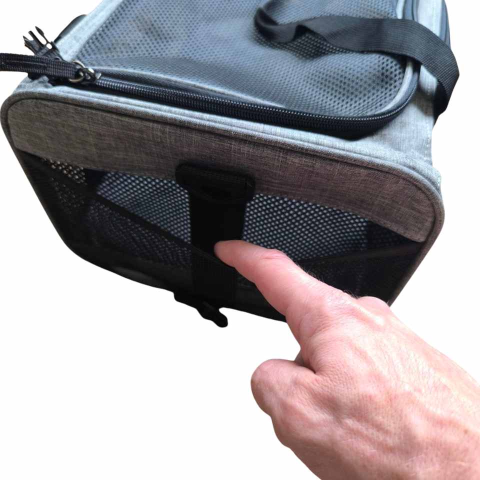 KLM approved cat carrier 46x28x24 cm