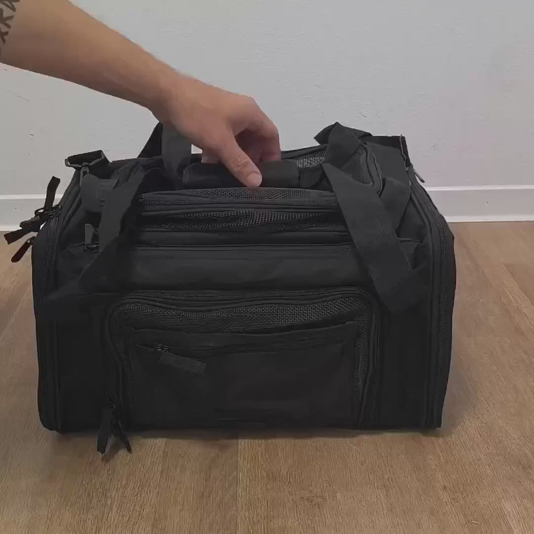 Video van de Lyra reistas: openen, uitklappen van drie kanten en de binnenkant met mat en veiligheidslijn