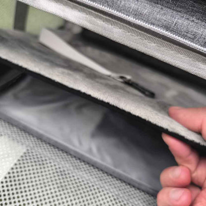 Top-expandable Transavia pet carrier in-cabin 40x30x24cm airline approved for small dogs and medium cats