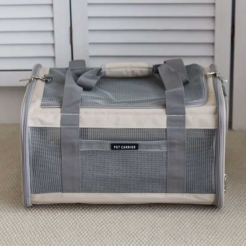 Hondendraagtas van Turkish Airlines, formaat 40x30x23cm aan boord
